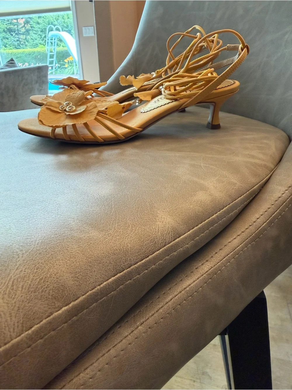Sam Edelman delicate floral